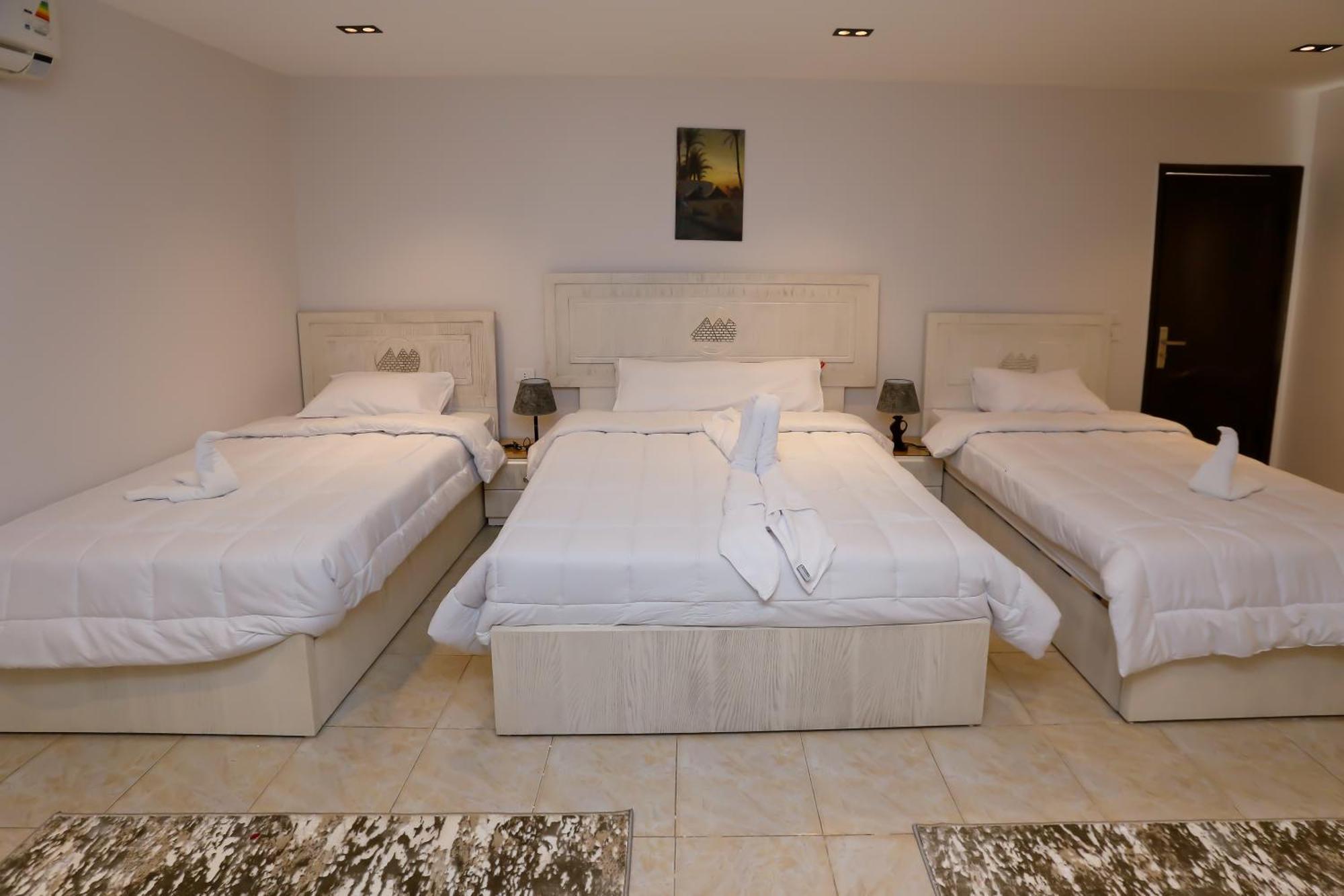 Pyramids Land Palace Kafrat al Jabal Екстер'єр фото