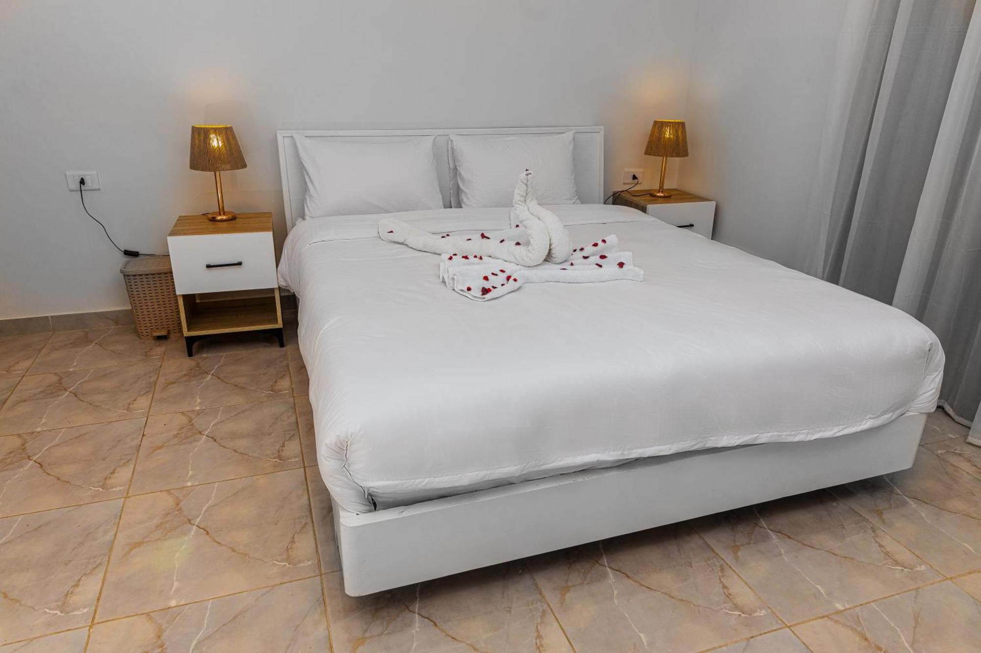 Pyramids Land Palace Kafrat al Jabal Екстер'єр фото