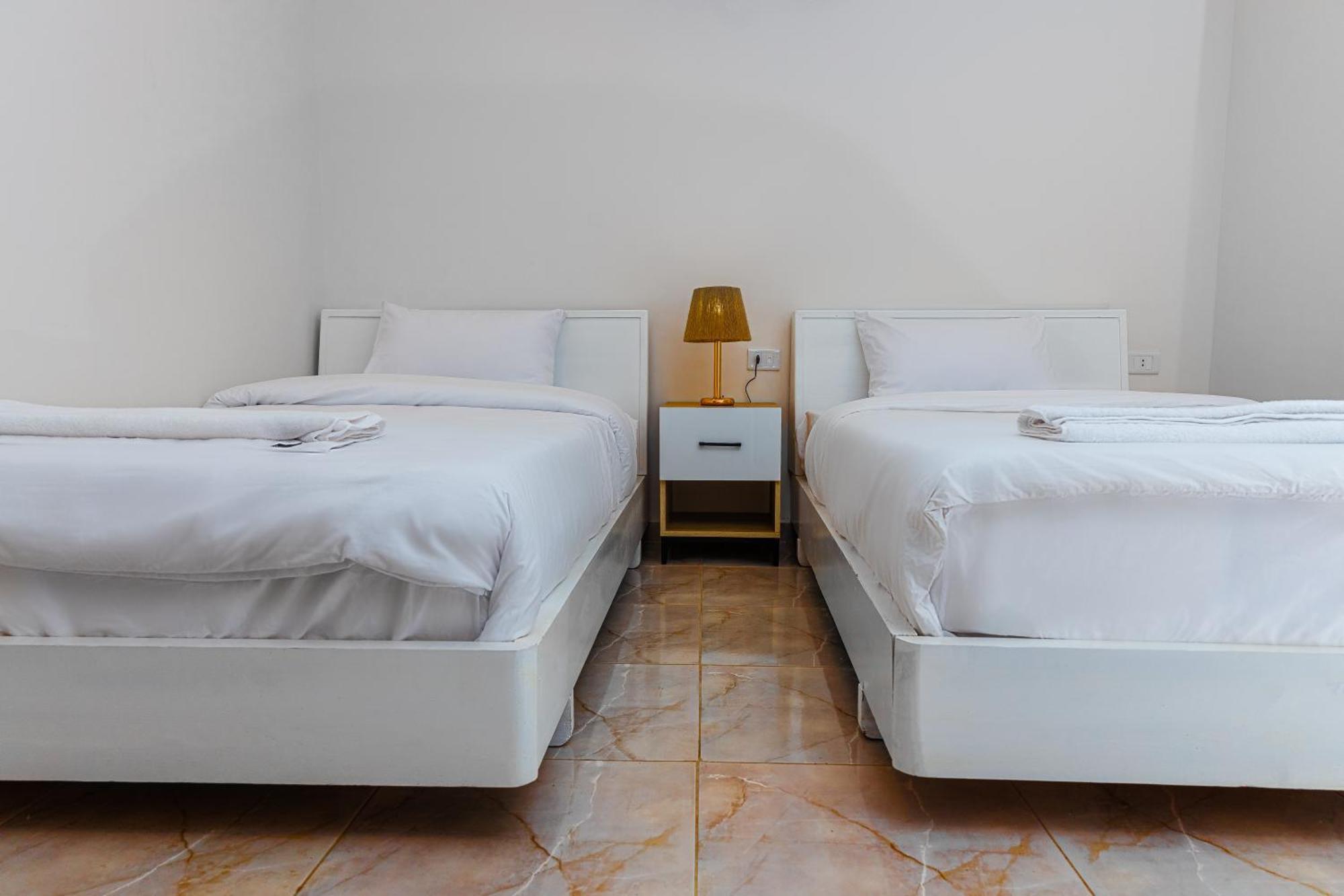 Pyramids Land Palace Kafrat al Jabal Екстер'єр фото